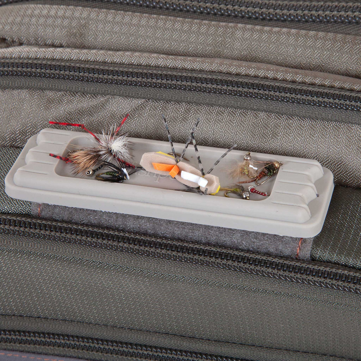 Tacky Fly Dock - MagPad