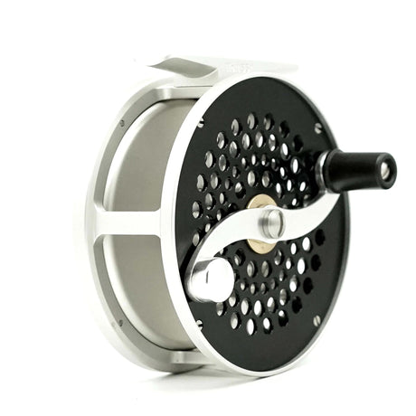 Iwana Reel Wide Small Trout Fly Fishing